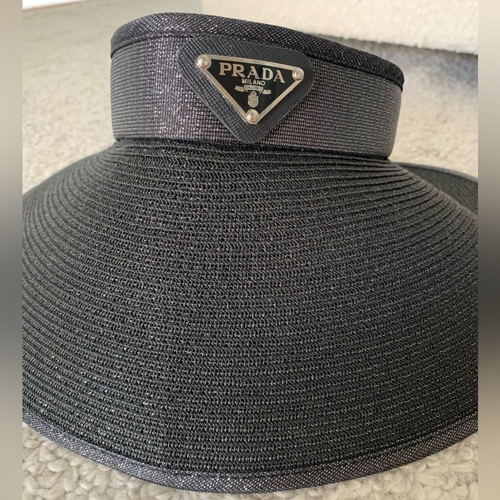new Prada visor